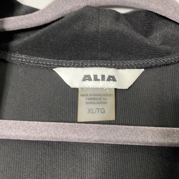Alia Blazer Jacket - Picture 2 of 5